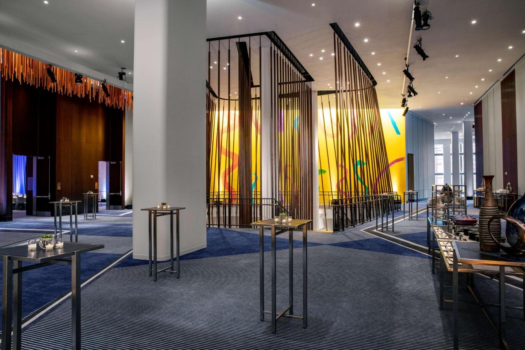 Conrad New York Downtown Hotel Exterior photo