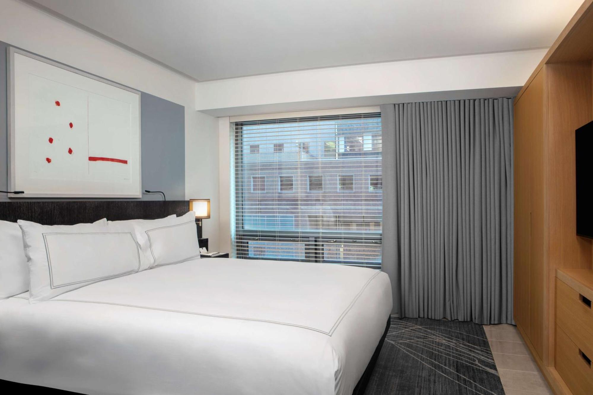 Conrad New York Downtown Hotel Exterior photo