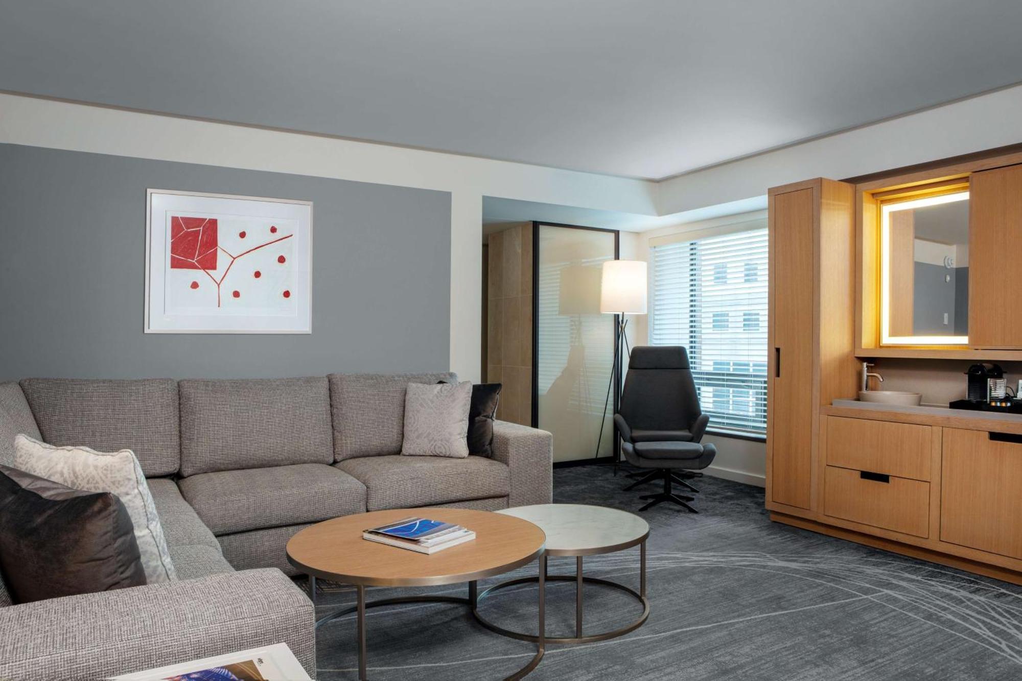 Conrad New York Downtown Hotel Exterior photo